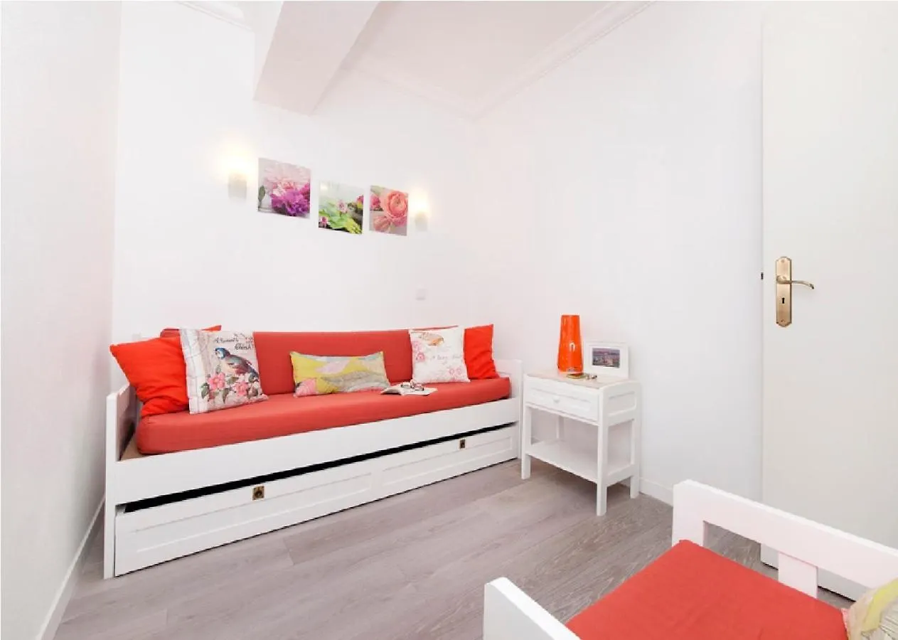 Apartment Near The Beach Portimao Portugal